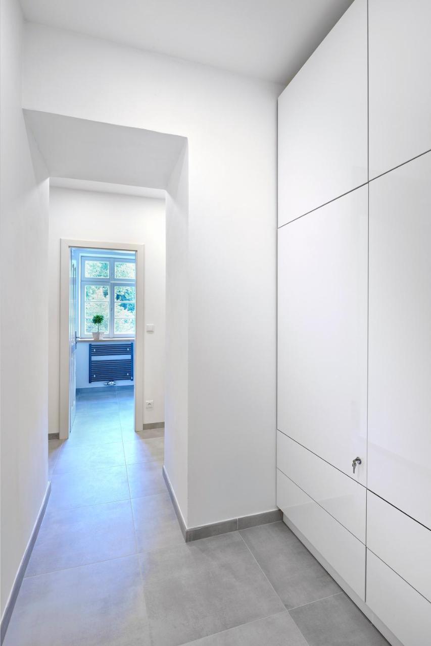 Downtown Suites Mala Strana Praha Bagian luar foto